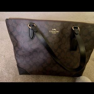 Gently used brown coach bag